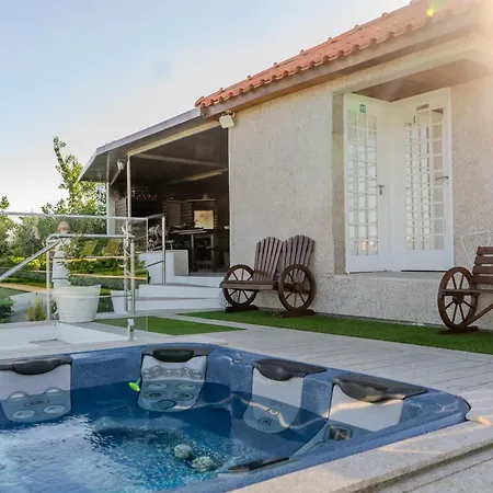 Κατάλυμα σε φάρμα Paradise Farm With Pool And Jacuzzi In Douro