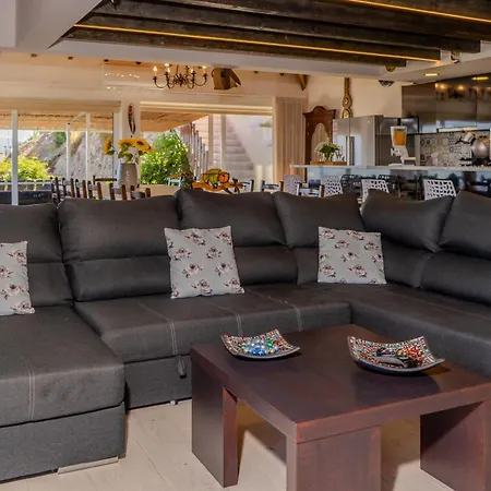 Bauernhof Paradise Farm With Pool And Jacuzzi In Douro