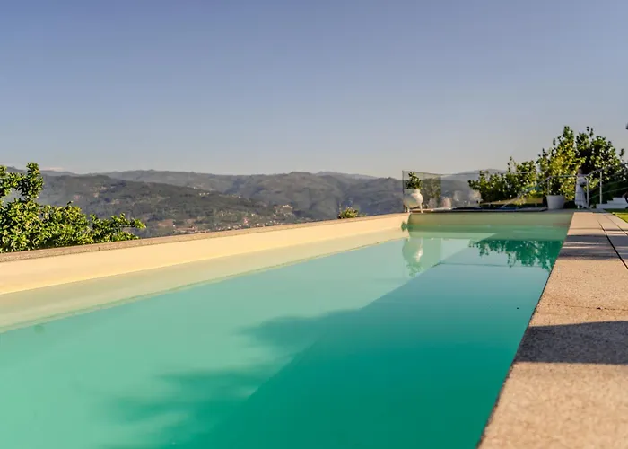 Quinta Baiao, Douro Valley Farma *